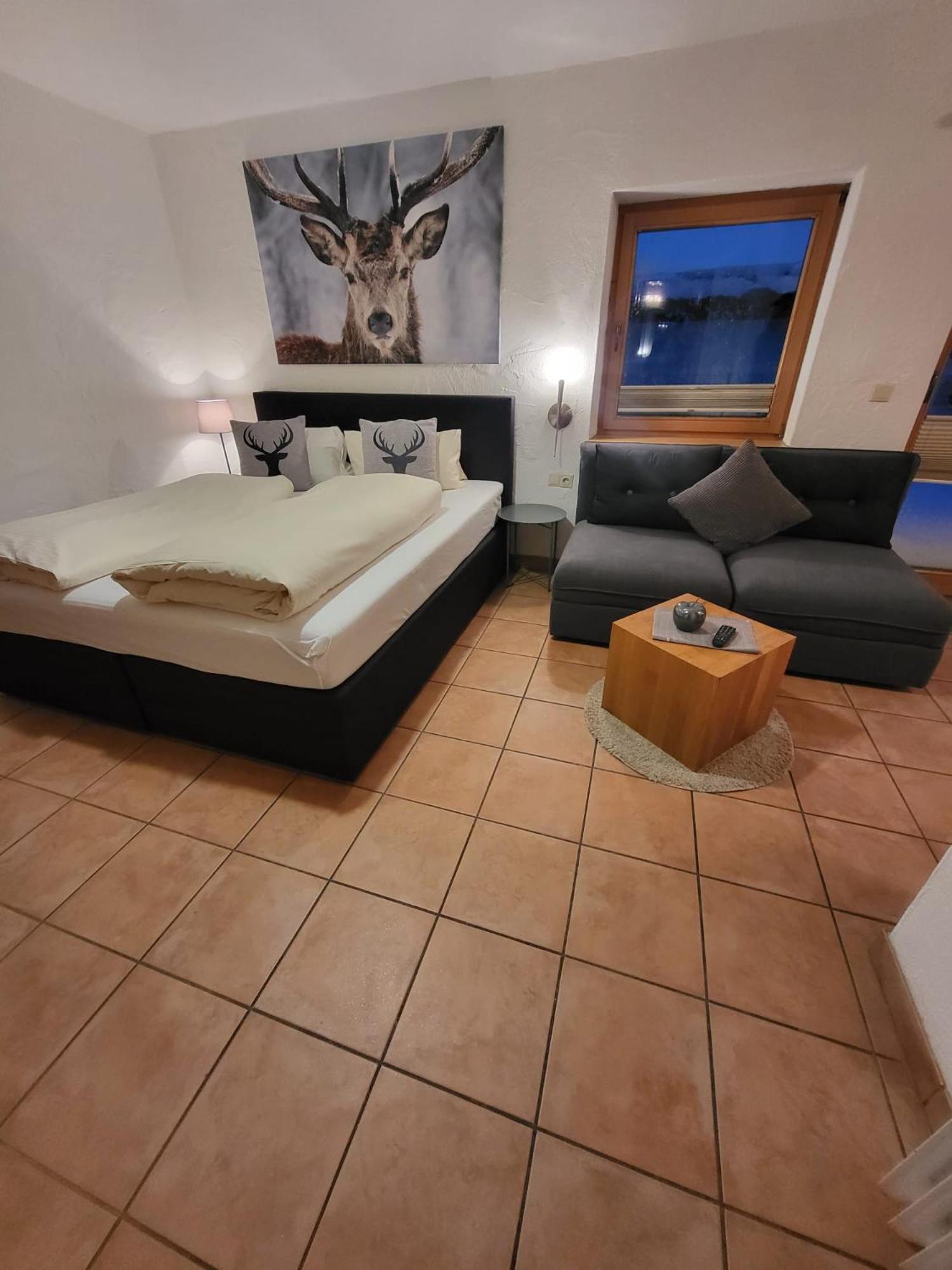Hotel Post - Garni Bichlbach Buitenkant foto