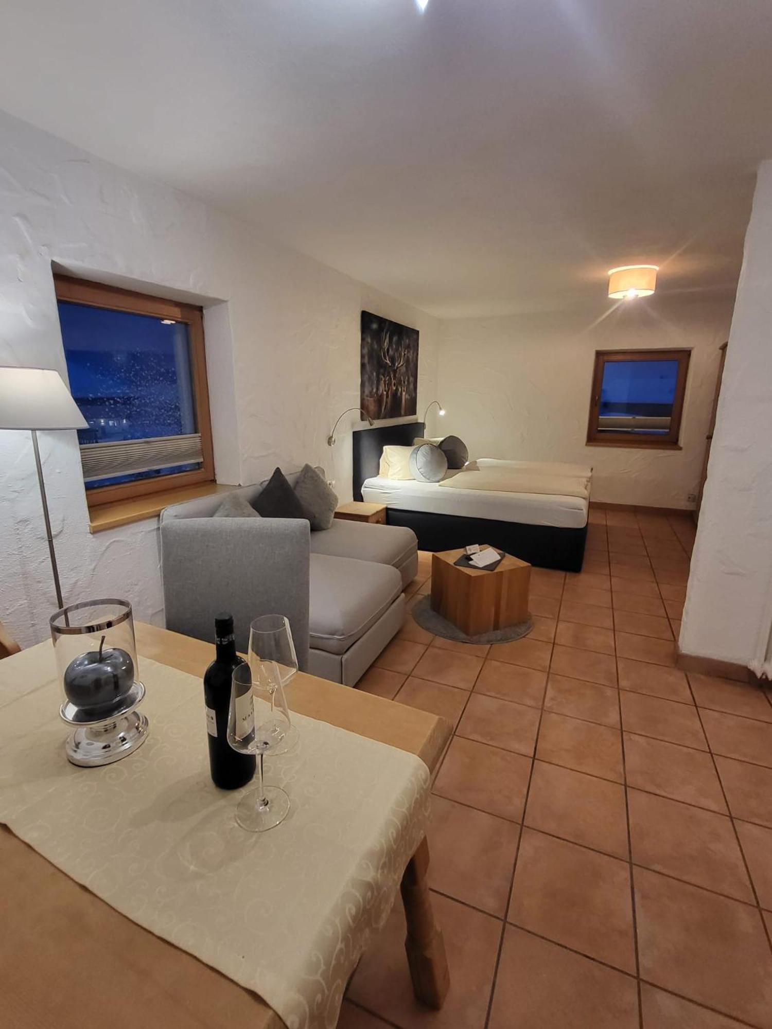 Hotel Post - Garni Bichlbach Buitenkant foto